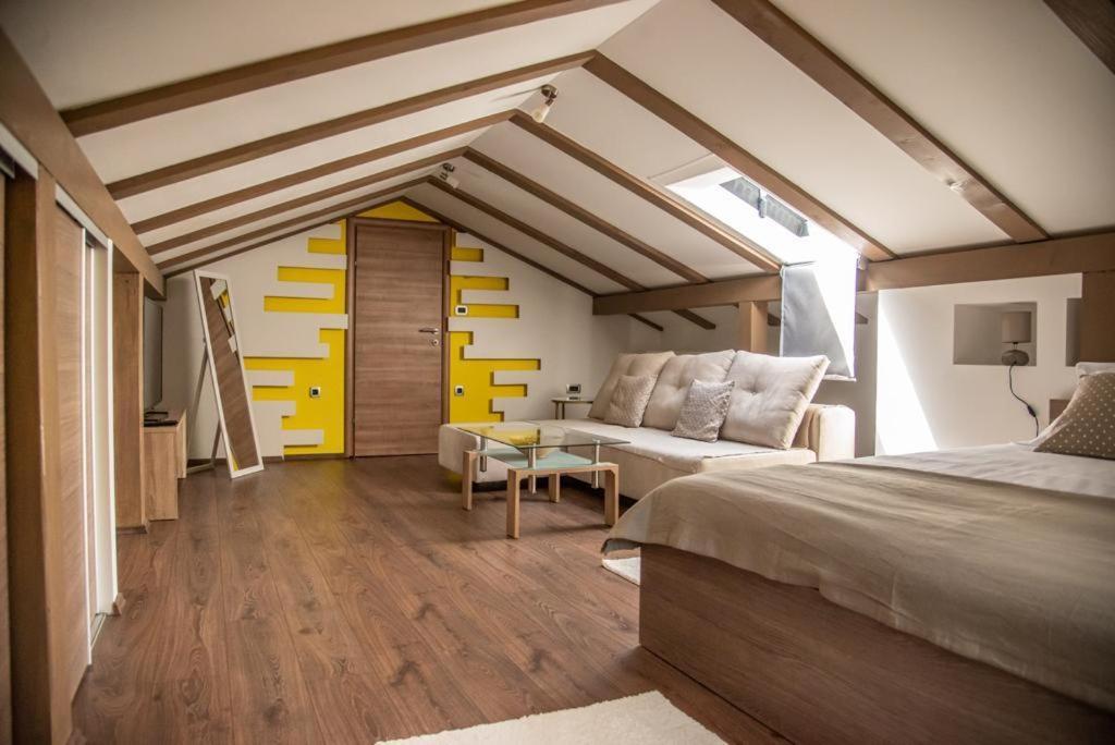 Holiday Home Tos Risika Eksteriør billede